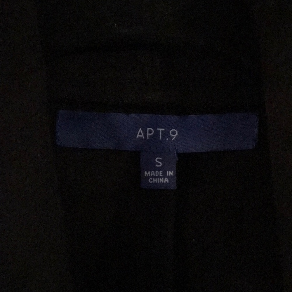 Jacket - Picture 2 of 4